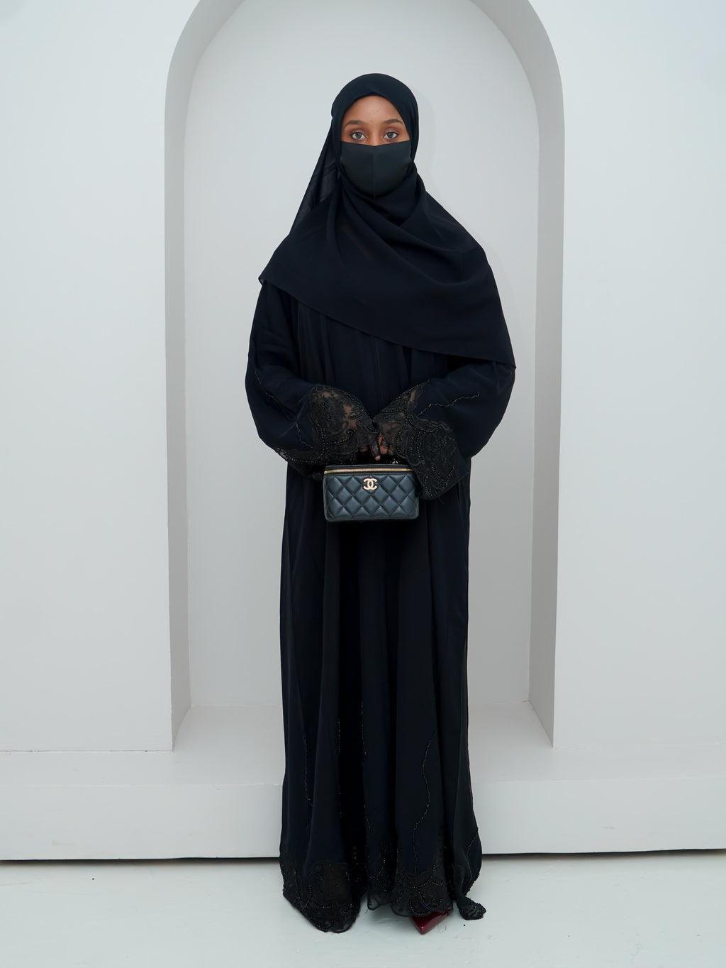 Abaya Ameena