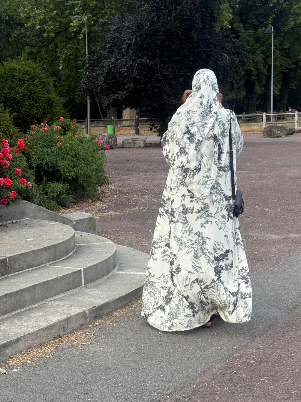 Abaya Ivory