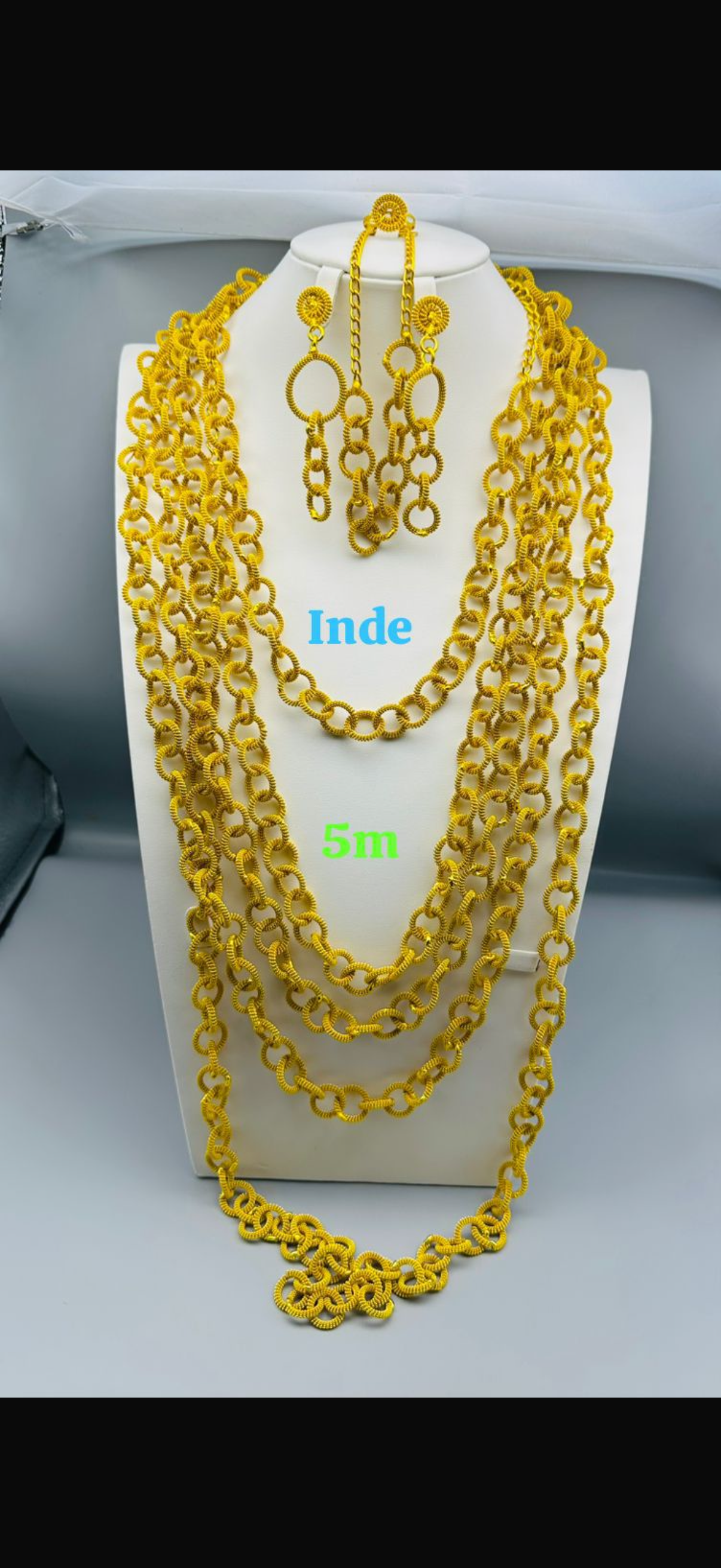 Parure Djoloroni
