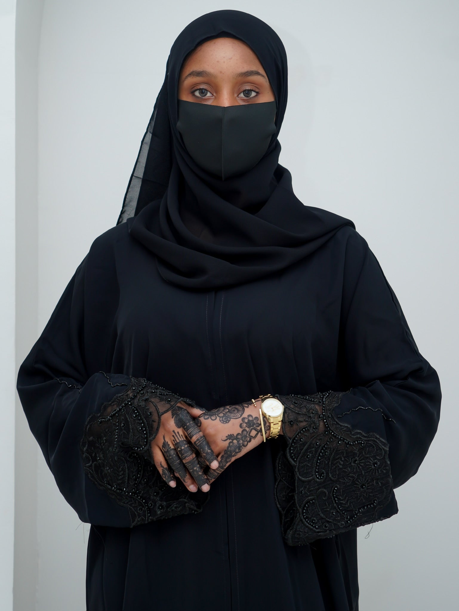 Abaya Ameena