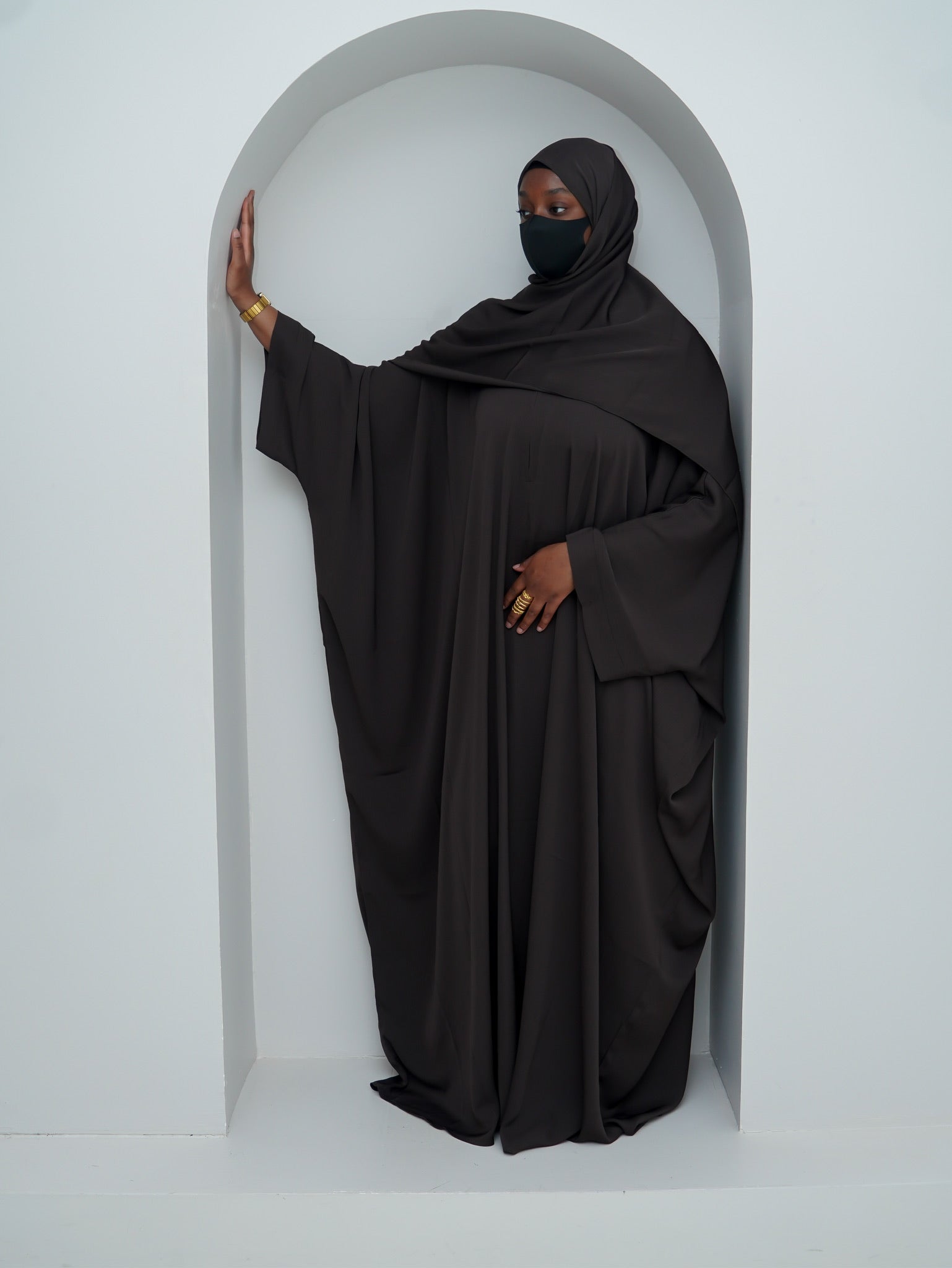 Abaya Mary