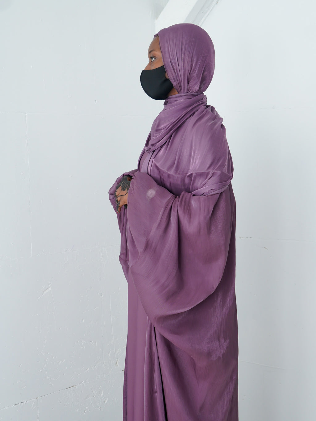 Abaya Organza Prune