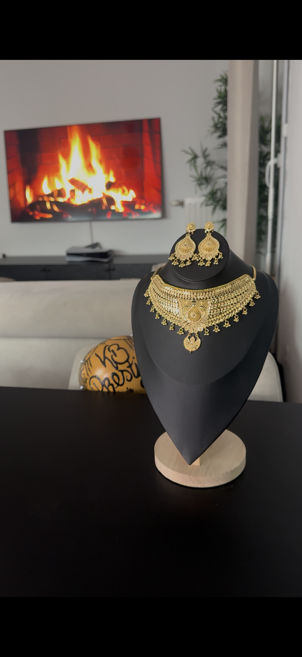 Parure ras de cou