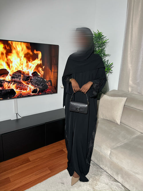 Abaya Madina