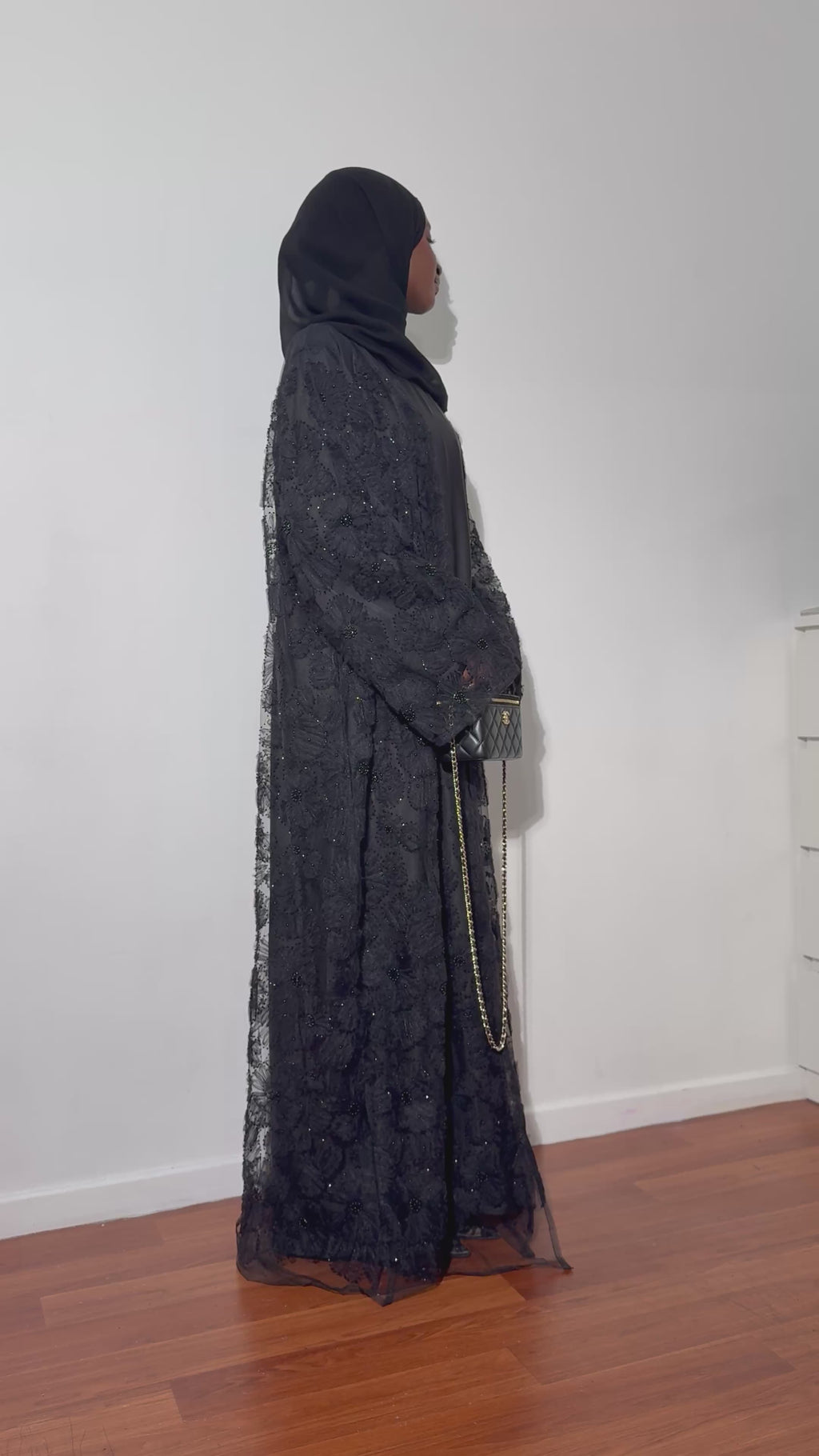 Abaya Jade